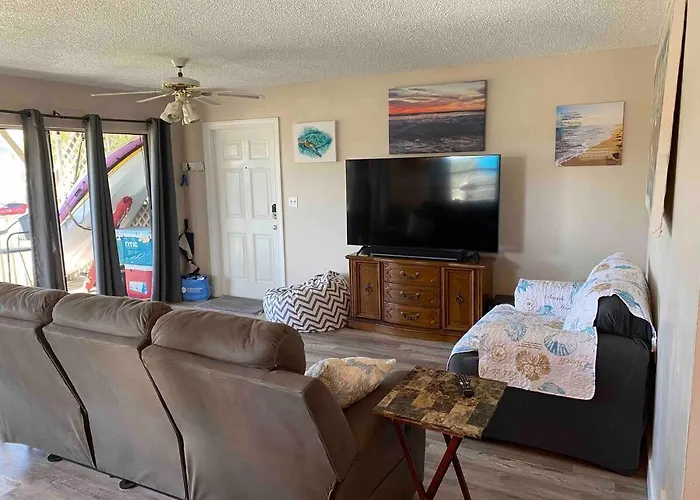 Apartment 2 Bedroom *